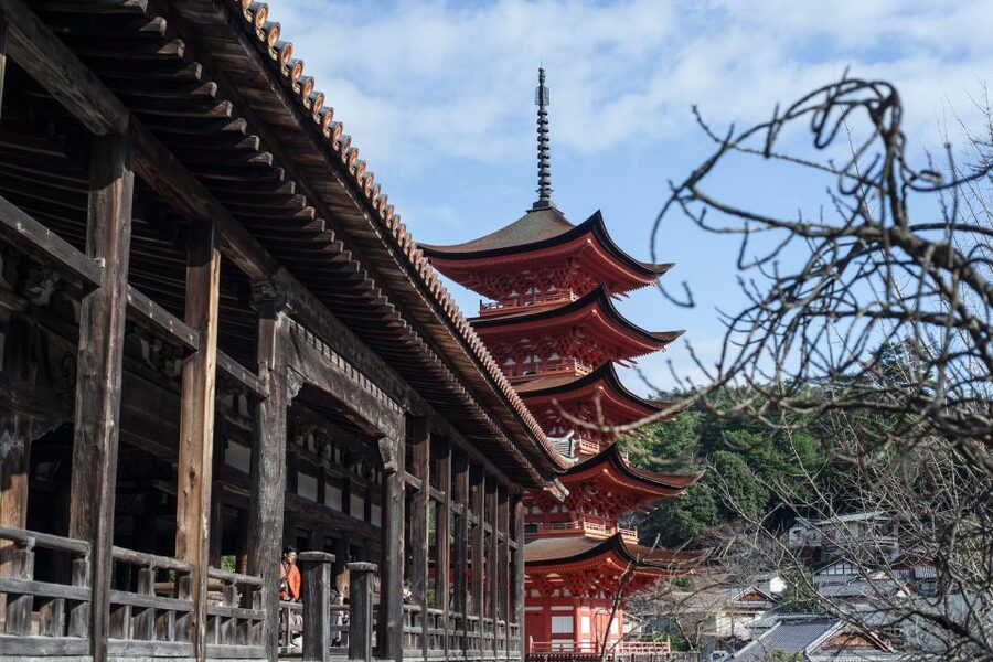 Hiroshima: Miyajima Peace Memorial Icons of Peace and Beauty - Lunch and Miyajima’s local flavors