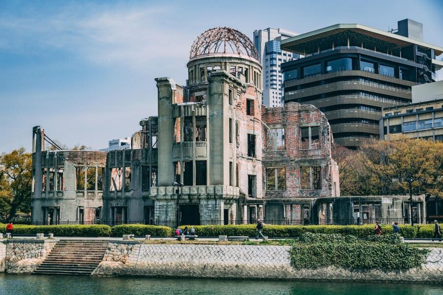 Hiroshima: Miyajima Peace Memorial Icons of Peace and Beauty - Crossing to Miyajima by public transport