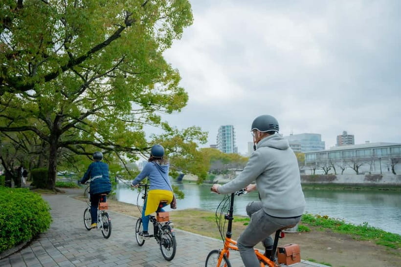 Hiroshima: Peace Cycling Tour with Local Guide - The two-hour route: a focused introduction