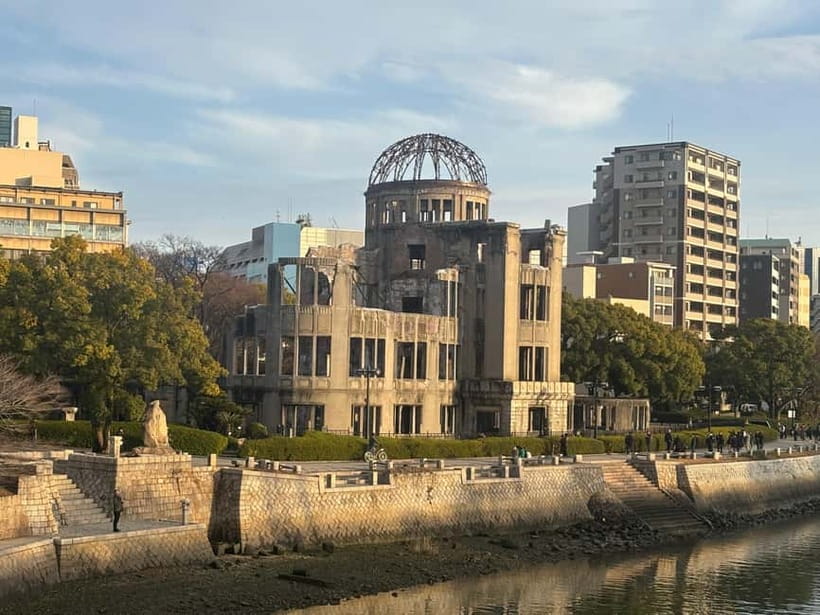 Hiroshima: Peace Memorial Park and Atomic Bomb Dome Tour - Why this Hiroshima walking tour is worth your time
