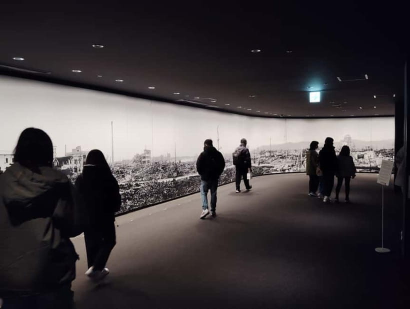 Hiroshima: Tour of Atomic Bomb Dome & Peace Memorial Museum - The human side of Sadako and the paper birds