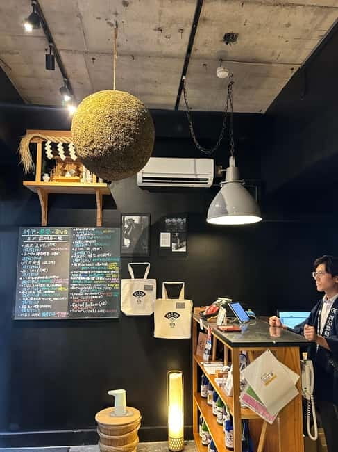Historic Kanda Sake Tasting at Tokyo’s Oldest Shop (1596) - Seven sake tastings in 10 to 20 milliliter pours