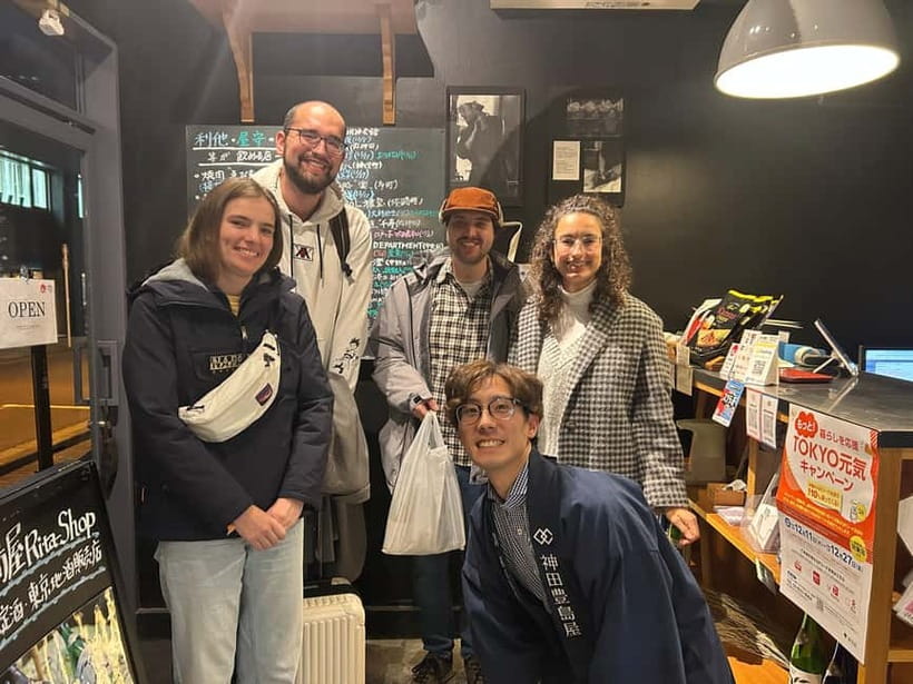 Historic Kanda Sake Tasting at Tokyo’s Oldest Shop (1596) - What the guide adds to the tasting