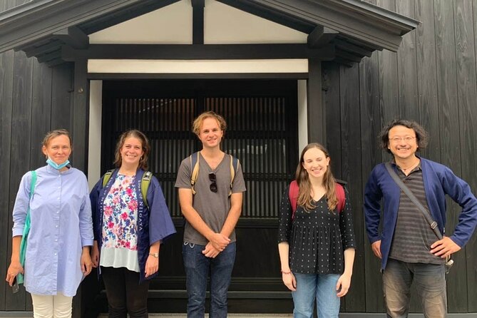 Historical Walking Tour of Niigata Port Town - Reading the Former Ozawa Family Estate