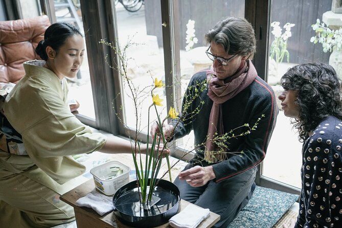 Ikebana Traditional Japanese Art of Flower Arranging - Key points to know before booking