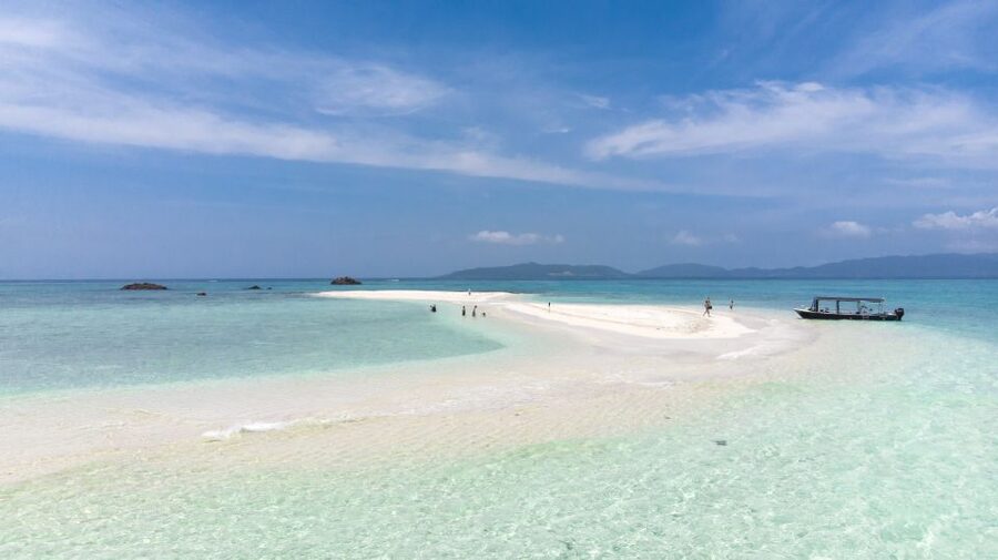 Ishigaki Island: Boat Snorkeling Tour at Phantom Island - Weather changes are part of the deal