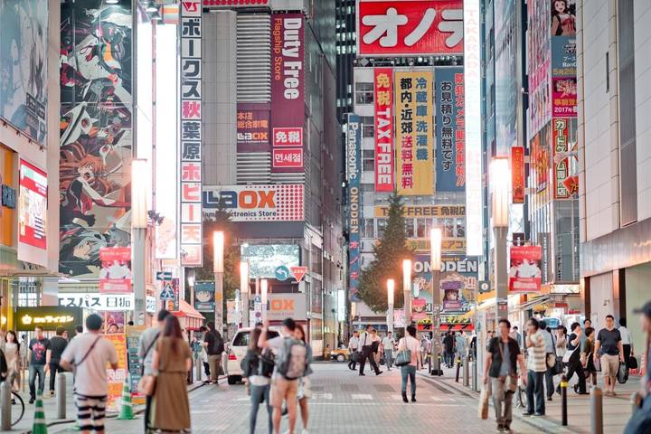 Japan Explorer 13D/12N by Bamba Travel - Tokyo to Osaka Review - Kyoto: Gion’s Back Streets and Your Own Temple Day