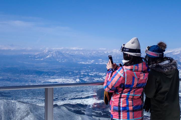 Japan Winter Classic 11 Day - One Life Adventures: from Tokyo Review - Should you book this winter Japan tour?