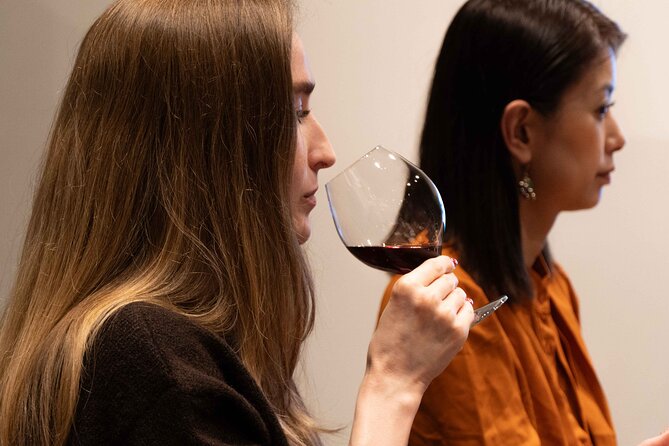 Japanese Wine Omakase in Shibuya – Guided Tasting, Not Sake - Staying after the tasting for more Japanese wine