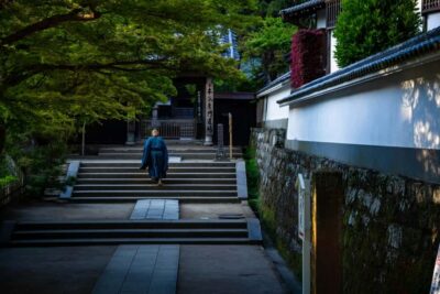 Kamakura: A Journey Through Medieval Japan