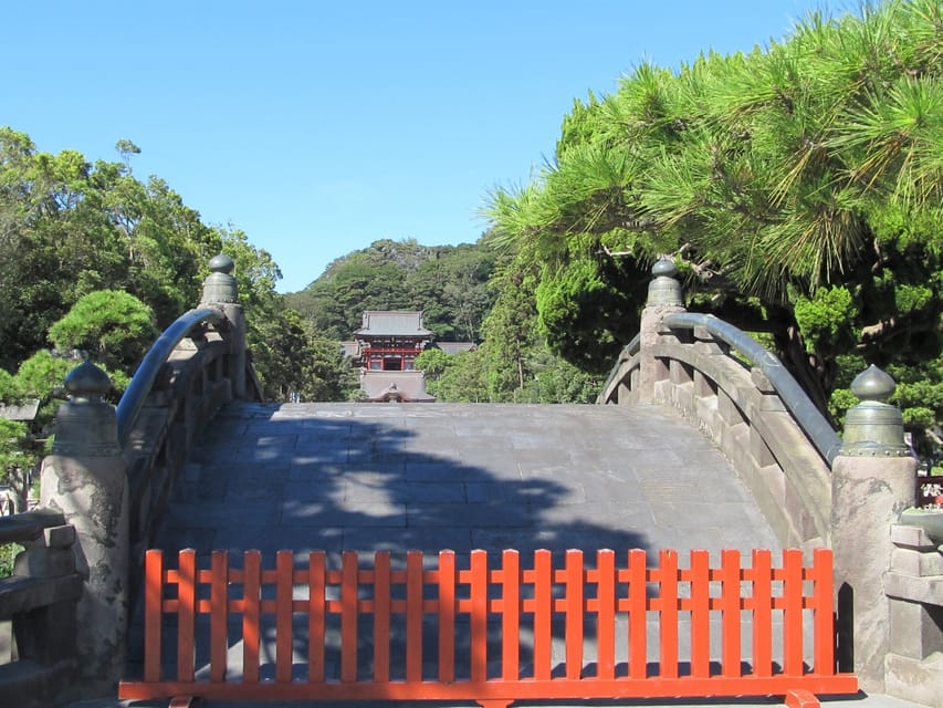 Kamakura Temples Private Guided Tour from Tokyo - Timing, crowds, and walking