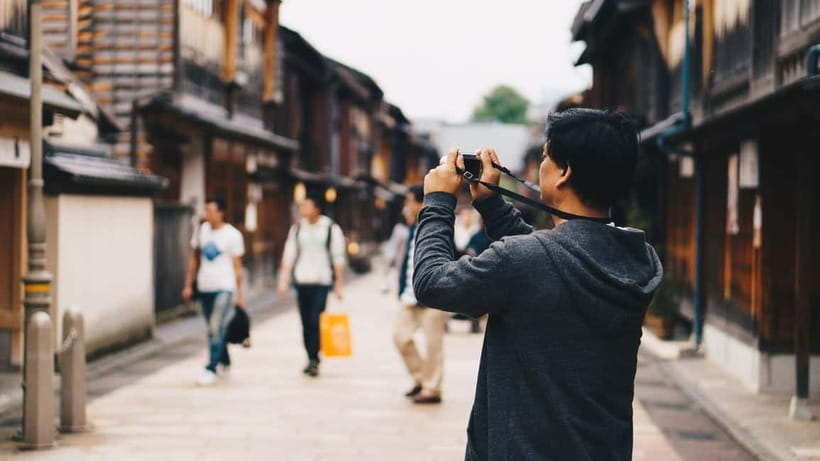 Kanazawa: City Highlights & Hidden Gems Private Walking Tour - Key things to know before booking