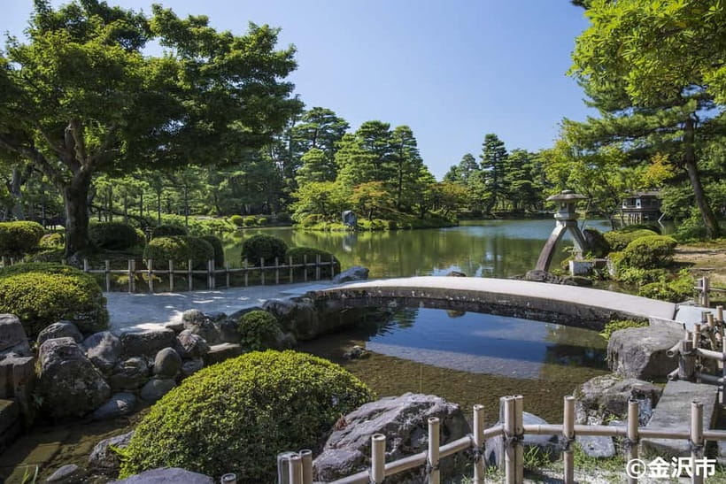 Kanazawa Half Day E-bike Tour - The guides make the difference
