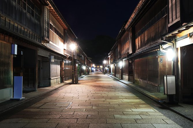 Kanazawa private 1 day/Photoshoot by professional photographer - Higashi Chaya District and the old geisha quarters