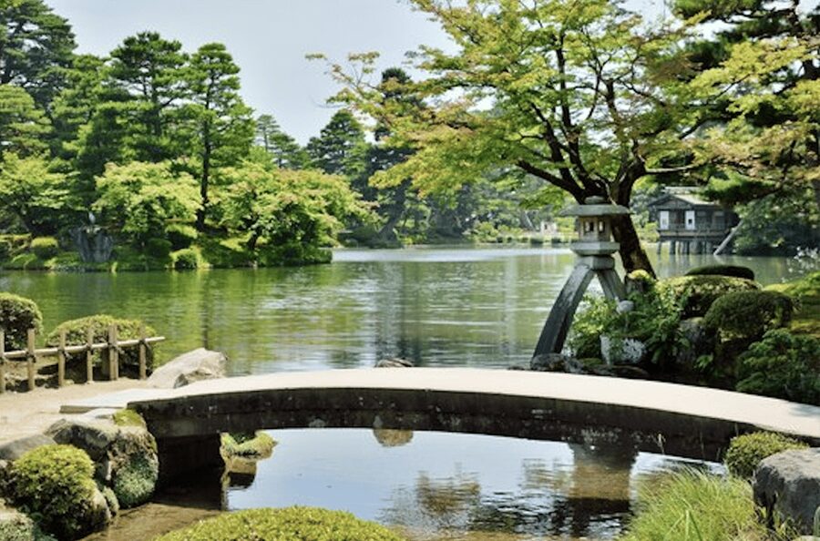 Kanazawa: Private Custom Tour with Local Guide - Why a private Kanazawa tour works well