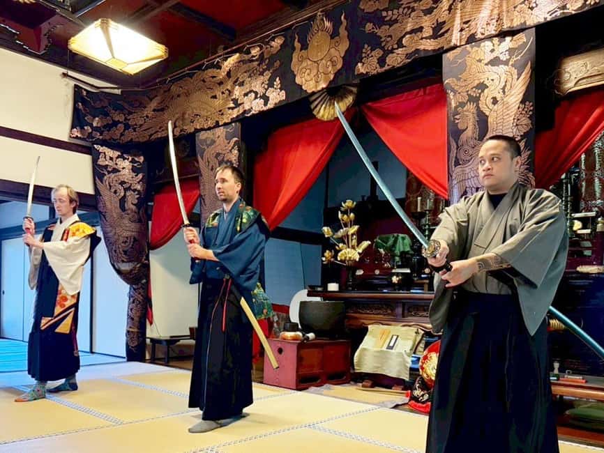 Kanazawa: Samurai Swordsmanship Lesson at a rented temple - Planning details that matter
