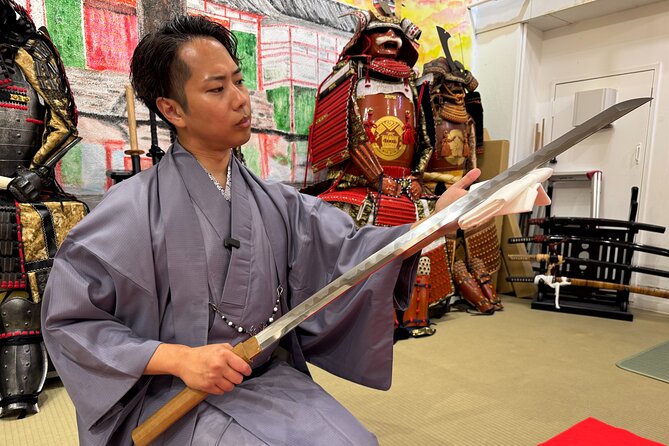 Katana Shopping with Professional Guidance in Kyoto - Key points to know before you book