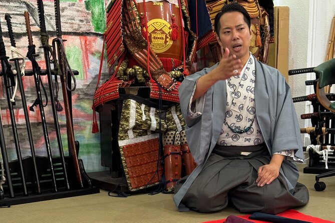 Katana Shopping with Professional Guidance in Kyoto - Why the private group format offers good value