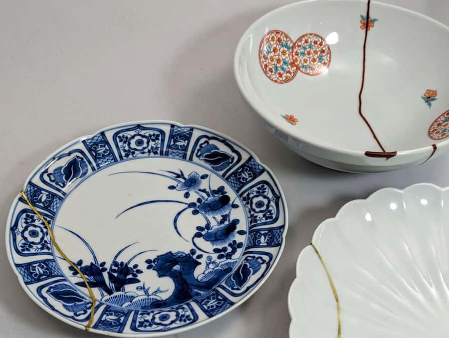 Kintsugi Experience with Arita Ware in Tokyo (English Guide) - The Arita Ware plate and why it matters