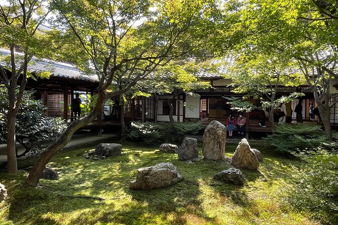 Kiyomizu Temple and Backstreets of Gion, Half Day Group Tour - Kennin-ji, a calmer side of Kyoto