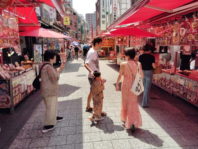 Kobe: Kobe City Highlights Guided Tour - Shrine, Port, Tower - Meriken Park and Kobe’s maritime character