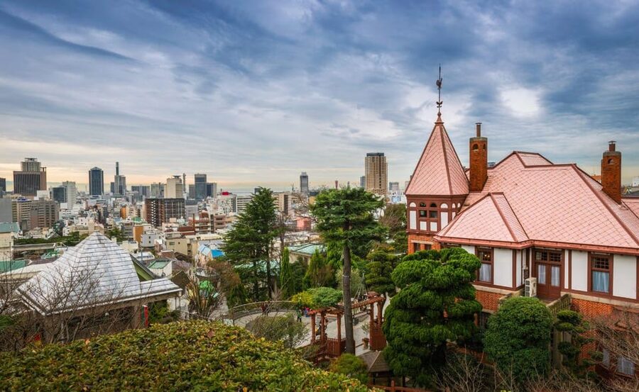 Kobe: Private Tour - Excursion to Osaka / Kyoto possible - Maiko Marine Promenade and the Akashi Kaikyo Bridge