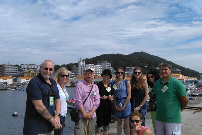 KOBE, SHIOYA, a quaint fishing town walking tour - Through the tunnel into everyday Shioya