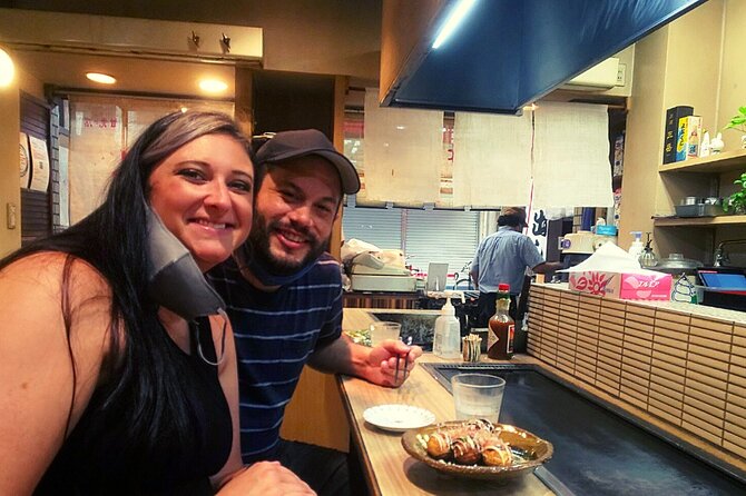 Kuromon Market Tour: All inclusive 6~8 Dishes & 3~4 samplings - Is $63.43 a good price?