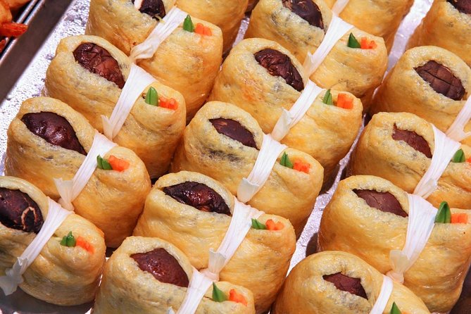 Kuromon Market Tour: All inclusive 6~8 Dishes & 3~4 samplings - Meeting at Nippombashi Station at 2:00 pm