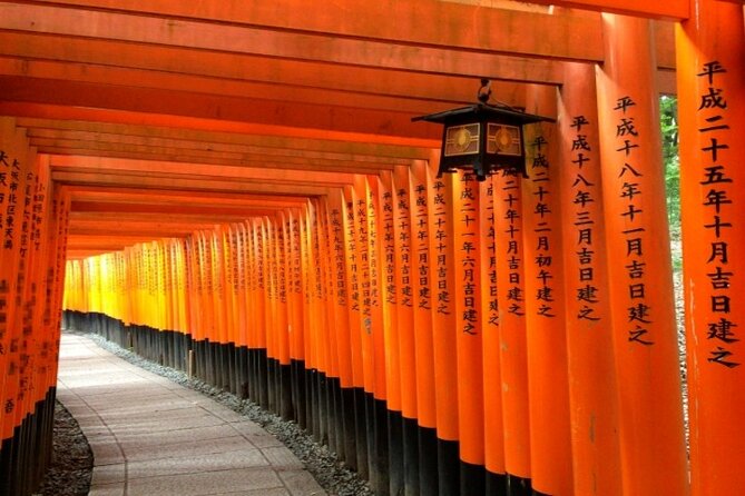 Kyoto 1 Day Golden Route Bus Tour - A short stop at the Kyoto Handicraft Center