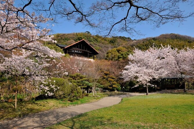Kyoto 1 Day Suntory Yamazaki Distillery Tour and Asahi Art Museum - Inside the two-hour Yamazaki visit