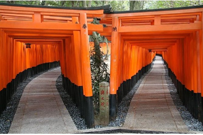 Kyoto 1 Day Tour from Kyoto - Sanjusangendo offers a quieter, more powerful visit