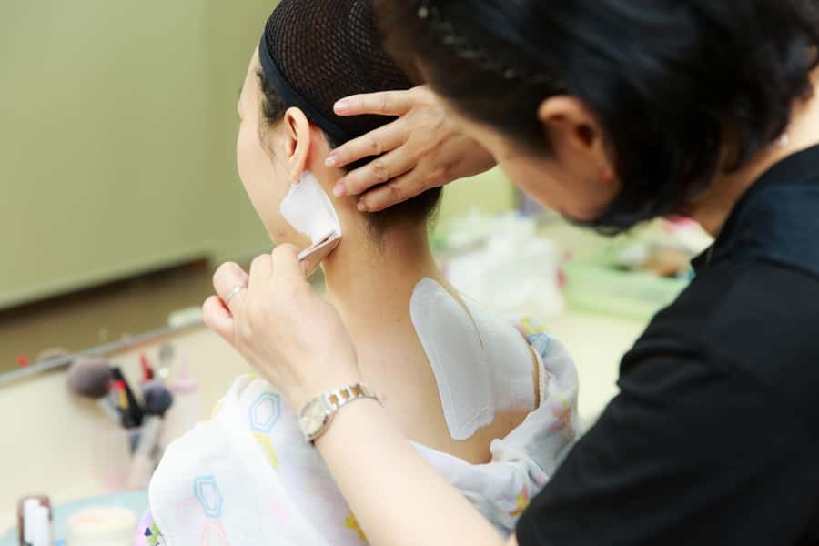 Kyoto: 2-Hour Maiko Makeover and Photo Studio Shoot - What the $152 price really buys