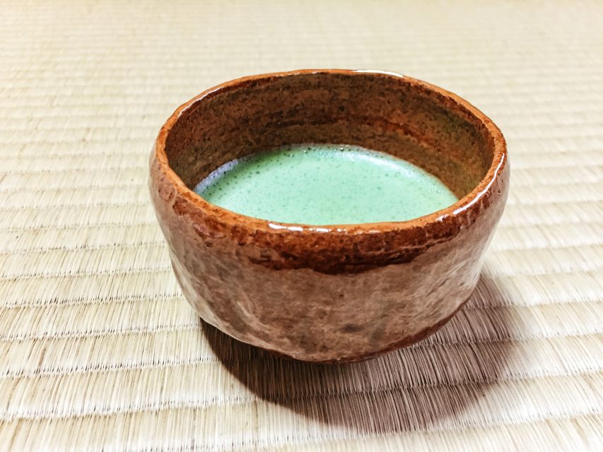 Kyoto: 45-Minute Tea Ceremony Lesson Experience - Making matcha yourself