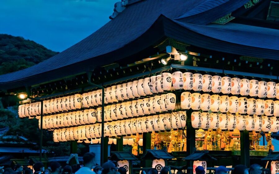 Kyoto: Customizable Full-Day Tour with Privarte Transfers - The driver and guide question