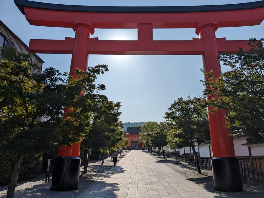 Kyoto: Early Morning Fushimi Inari Shrine - Beat the Crowds - Why Fushimi Inari works best before breakfast
