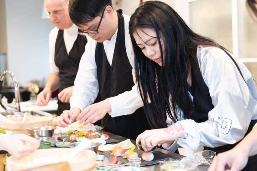 Kyoto: Enjoy Sushi & Market Tour! Best for Family & Couple! - Is $77 a Fair Price?