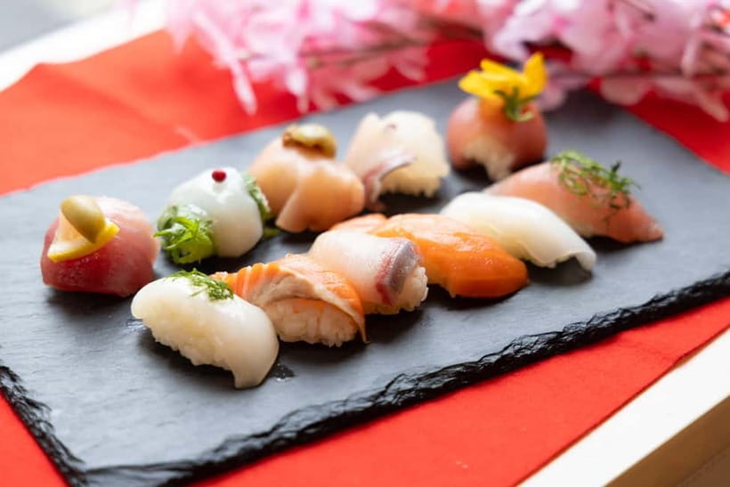 Kyoto: Enjoy Sushi & Market Tour! Best for Family & Couple! - Vinegar Rice, Dashi, and the Basics That Matter