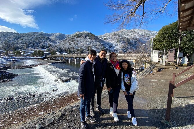 Kyoto Full Day Tour from Kobe with Licensed Guide and Vehicle - Kiyomizu-dera and Gion: classic Kyoto in one walk