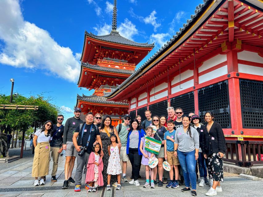 Kyoto: Fushimi Inari, Kinkakuji, Bamboo Grove 1 Day Bus Tour - Kinkaku-ji, Kyoto’s Golden Pavilion