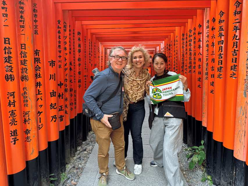 Kyoto: Fushimi Inari, Kinkakuji, Bamboo Grove 1 Day Bus Tour - Kiyomizu-dera and the classic Kyoto view