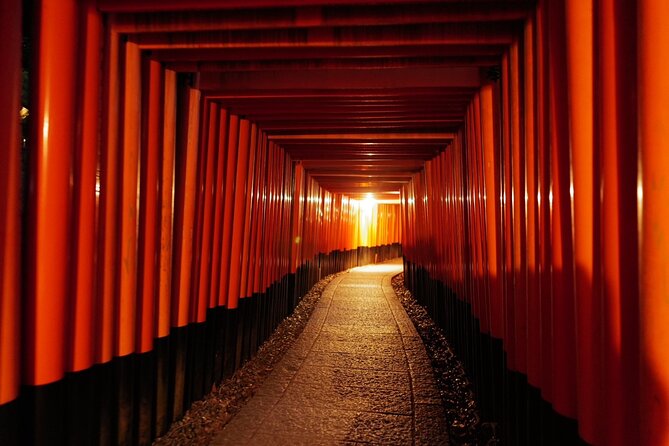Kyoto Fushimi-Inari Night Walking Tour - Small shrines, stone foxes, and the meaning behind the scenery