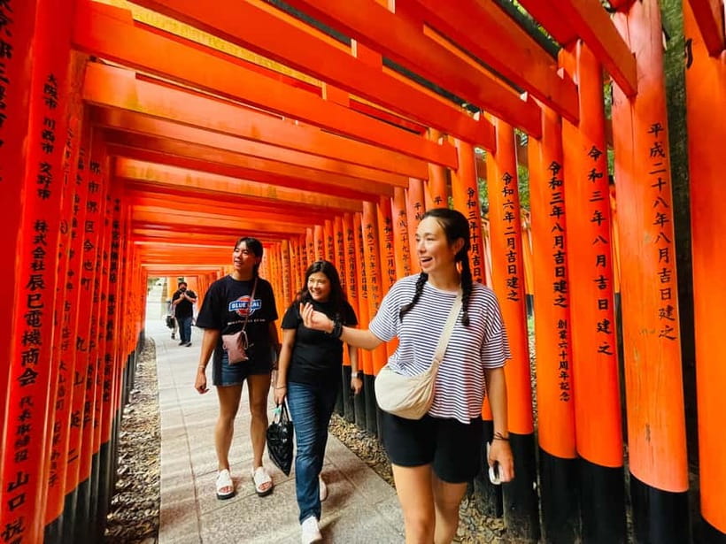Kyoto: Fushimi Inari Shrine and Tofukuji Temple E-Bike Tour - Starting through Gion and Higashiyama-Sanjyo