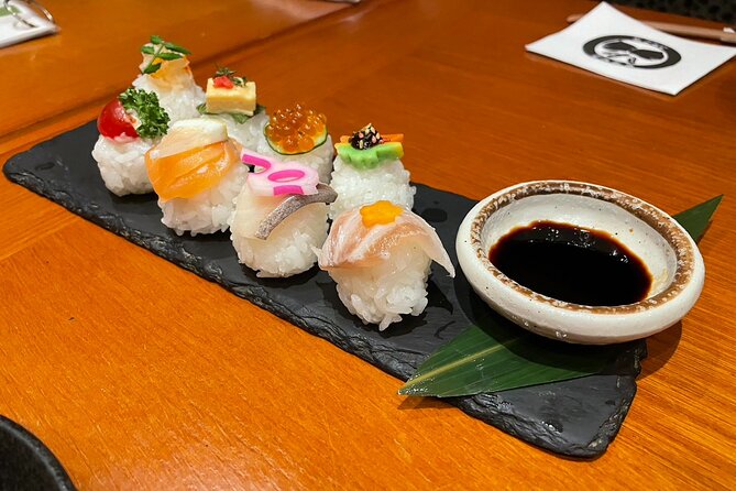 Kyoto: Gion Food Tour 13 Dishes at 4 Eateries - Drinks and the social side of dinner