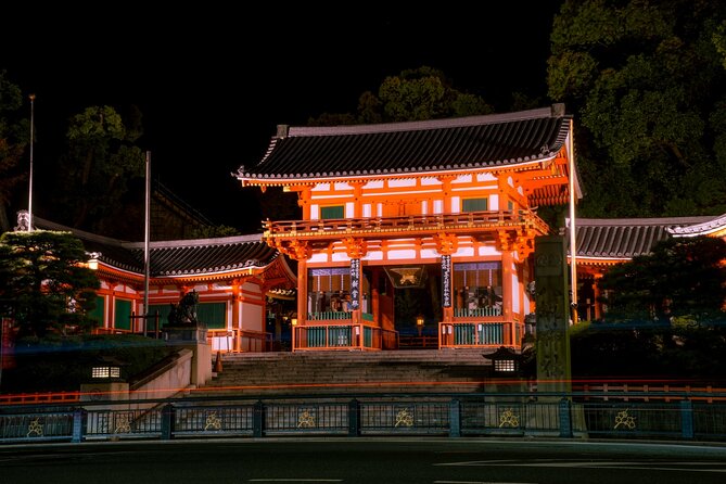 Kyoto: Gion Geisha District & Sake-in-Hand Walking Tour - Yasui-Konpiragu and its unusual purpose