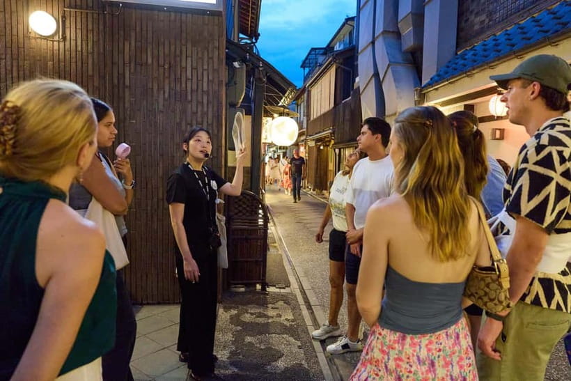 Kyoto: Gion Geisha District Walking Tour - Stories of Geisha - Starting at Ben’s Cookies Kyoto Shijo