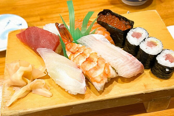 Kyoto: Gion Local Food Tour (Taste 15 Dishes) - Stop one: yakitori and izakaya plates on Kawaramachidori