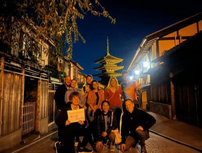 Gion Magical Night Walking Tour with Geisha Trivia