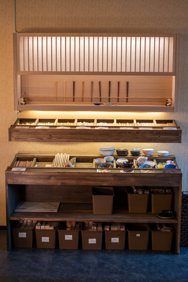 Kyoto: Gion Make Your Own Chopsticks with Engraving Option - A small workshop in the heart of Gion