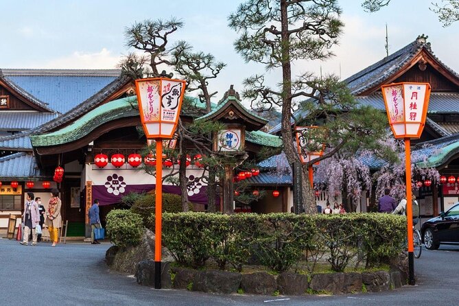 Kyoto Gion Night Walk & Geisha District Guided Tour - Key points to know before you book